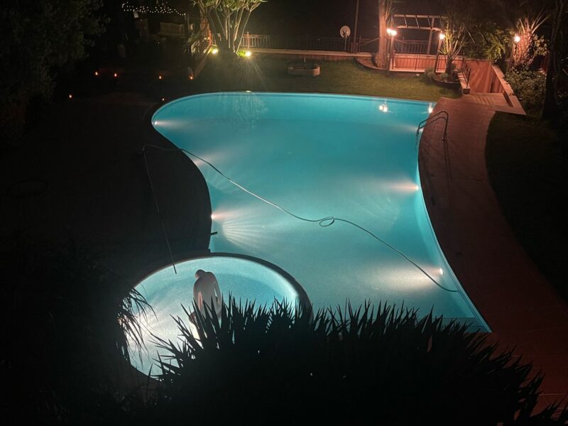 Villa for Sale in Ballouneh